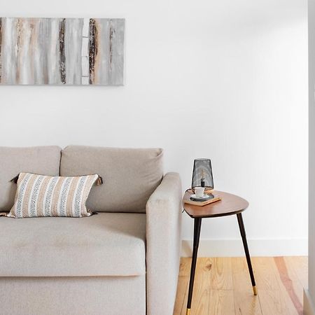 Joivy Principe Real 2Br Apt With Terrace Nearby Botanical Garden Of 리스본 외부 사진